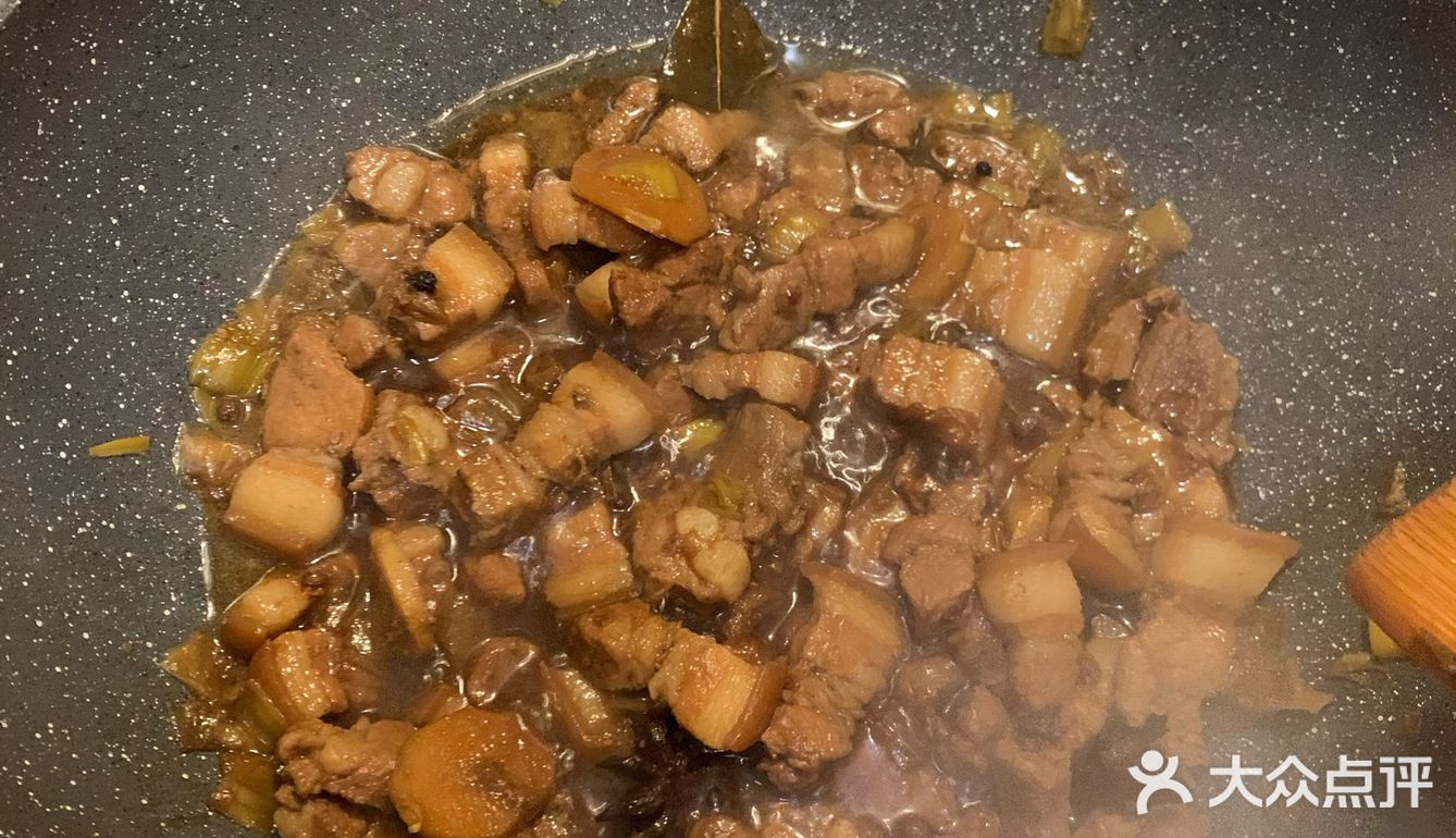 胖死也还是要吃的香而不腻红烧肉