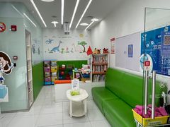 -岳辰齿科(浦东长泰店)