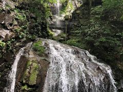 -藏龙百瀑风景区