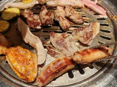 -炽城·烤肉名家(鸿达中央广场店)