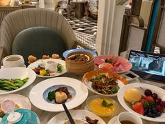 -浅深(世茂滨江精品店)