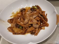-京味斋·北京烤鸭(北京南站洋桥店)