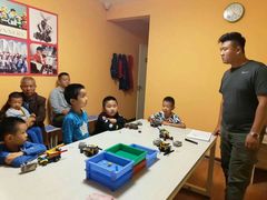 -博特叔叔机器人编程(翡翠郡校区)