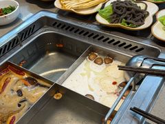 -海底捞火锅(旭辉MALL店)