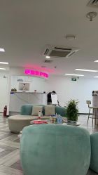 -米娜护肤造型