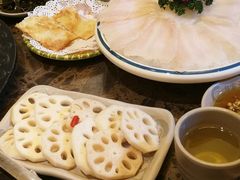 -舒家大院重庆老火锅(纪念塔店)