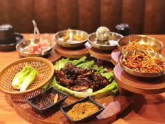-肥肥虾庄·金牌油焖大虾(杨园滨江时代walk店)