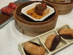 榴莲千丝酥-稻香酒家·34年老字号·港式粤菜(汉街店)