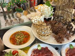 -江南福宴·澳门海鲜.牛肉火锅(汇高栢悦中心店)