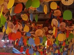 -老牌坊云南鱼豆花火锅(爱建店)