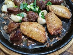 -老东镇啤酒屋海鲜加工·蒸汽海鲜·海鲜烧烤(台东店)