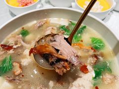 -新华饭店·新津菜·酥皮烤鸭·海鲜(津湾广场店)