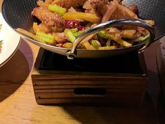 -九锅一堂酸菜鱼(学府凯德店)