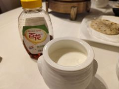 自制酸奶-巴音浩日娲·蒙餐(双林东路店)