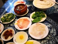 -桥香园云南过桥米线(金马碧鸡店)