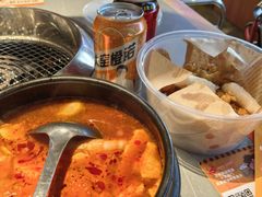 -明洞阿姨·韩式酱蟹烤肉·创意料理(三元桥店)