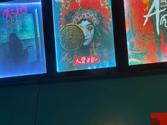 -荒岛实景沉浸密室(江汉路1店)