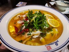 -聚汇三少·龙虾·中餐厅(莫邪路新天地店)