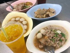 菊花茶-榮泰米粉湯(Left Shop)