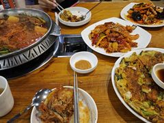 -喇喇排骨火锅·传统韩式脊骨汤(望京西园总店)