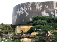 -罗红摄影艺术馆