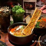 这里的每一道菜都仿佛一道艺术品，尊的好适合闺蜜小聚