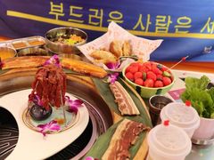 -玄希浪漫厨房·韩料烤肉(湖滨银泰in77店)