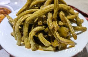 Green Bean and Chinese Cabbage Stir-Fry