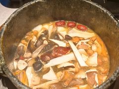 -芸山季·云南山珍菌火锅(人民广场来福士店)