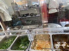 蘸料台-鸿浩扒猪脚米线