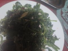 -关山牧场王师烤全羊