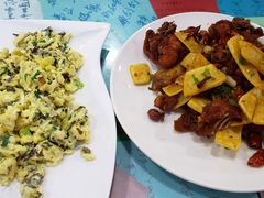 摩梭饵块鸡-泸沽肴(泸沽湖大洛水村农村信用社旁店)