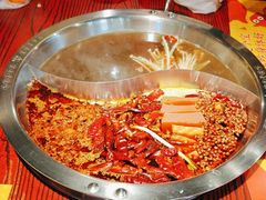 -谭鸭血老火锅(远大购物广场店)
