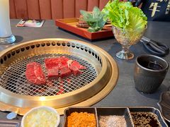 -铭牛烧肉·和牛海鲜自助(高新月牙湖店)
