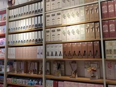 -名创优品(陕西西安大唐西市购物中心店)