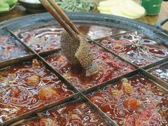 -正南齊北重庆老火锅(光华村直营店)