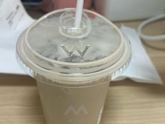 -M Stand(南京紫峰大厦店)