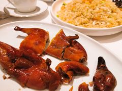 港式烤乳鸭-东富酒家(龙湖西溪天街店)