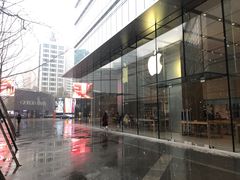 -Apple零售店(华贸购物中心店)