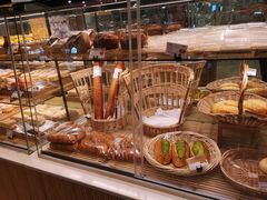 -巴黎贝甜(华堂新辰汇店)