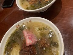肴肉蘑菇面-老半斋(福州路店)