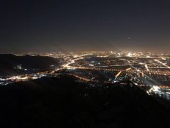 -鬼笑石后山停车场