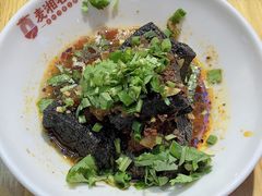 -呷佬·长沙手工米粉(金沙江路店)