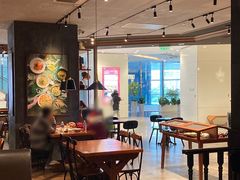 -StayReal Cafe(长宁来福士广场东八区店)