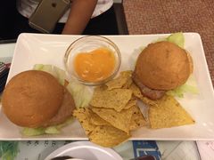 -翠华餐厅(山顶道店)