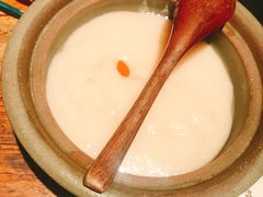 -老牌坊云南鱼豆花火锅(嵩山店)