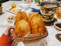 -海鲨湾海鲜会馆(百家湖1912店)