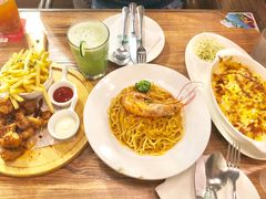 -玛格萝妮(汇智国际商业中心店)