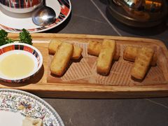 新疆炸奶子-塔哈尔·新疆盛宴(奉贤龙湖店)