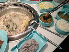 -季季红火锅(柳州城中万达二店)